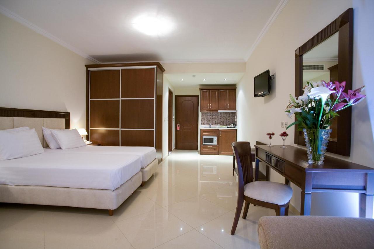 Royal Nidri Hotel Exterior photo